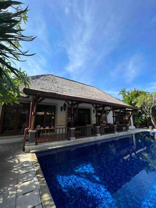 Bali Berg Villa, Sanur Екстериор снимка